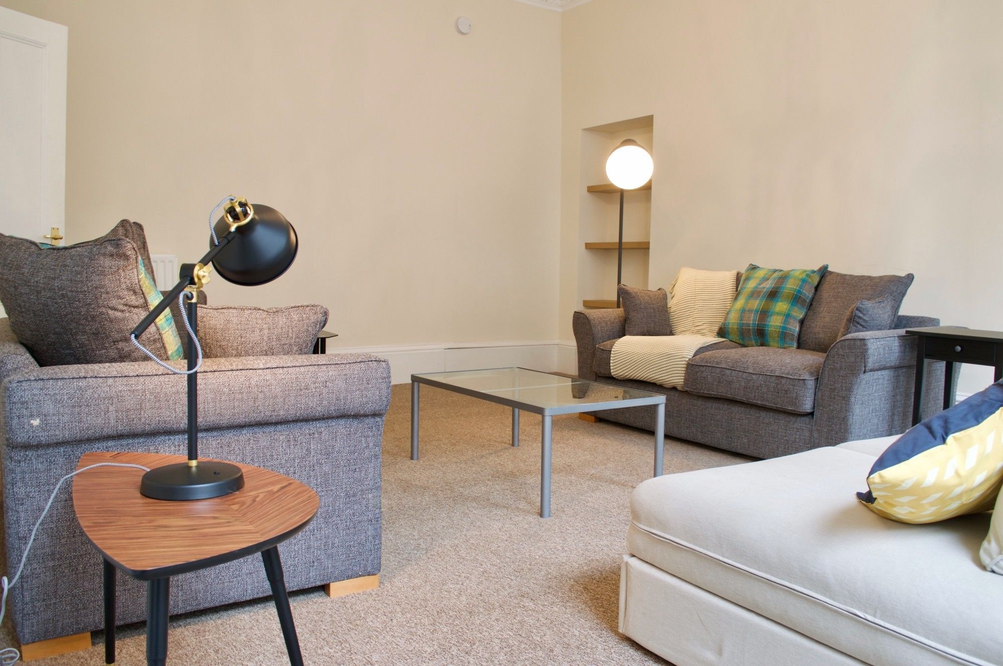 3 Bedroom Apartment Accommodates 8 Edinburgh Exterior photo