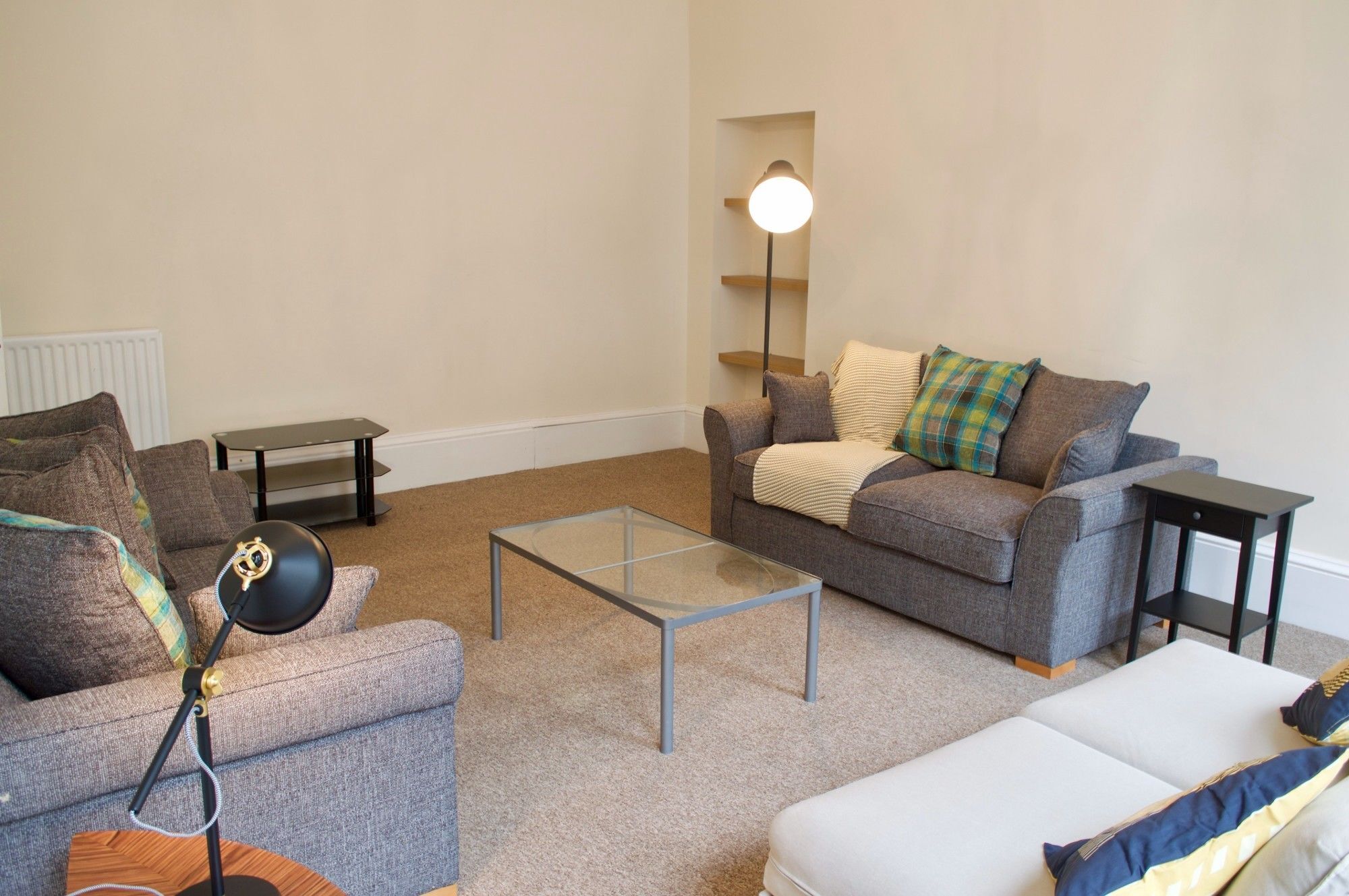 3 Bedroom Apartment Accommodates 8 Edinburgh Exterior photo